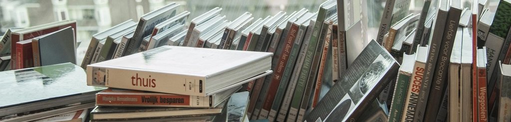 books-5372392_1280